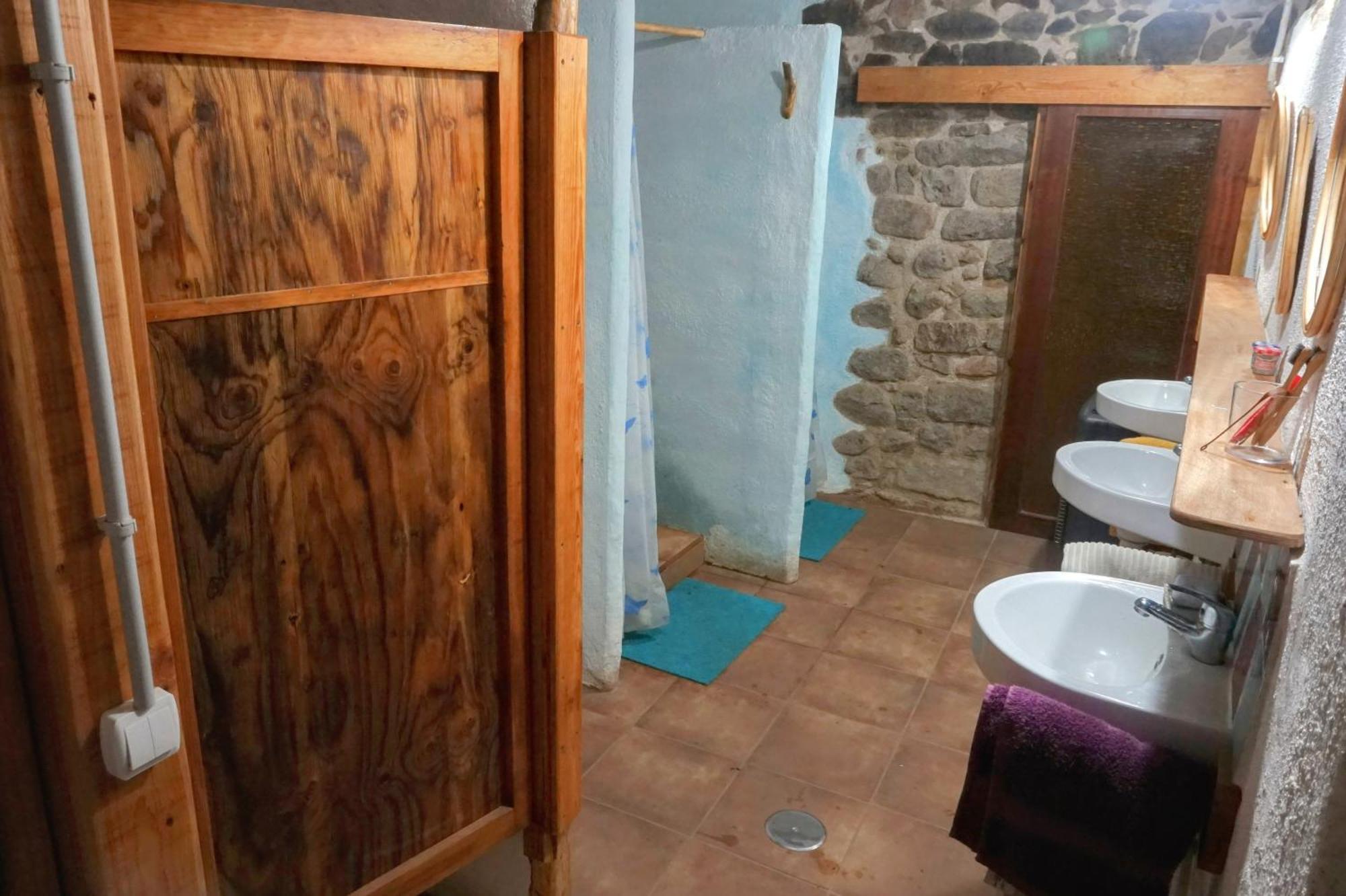 Albergue Del Oso Tierraluz Arbúcies Εξωτερικό φωτογραφία